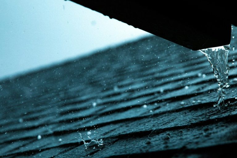 5 Signs of a Hidden Roof Leak in Arizona (And What’s Really Causing It)
